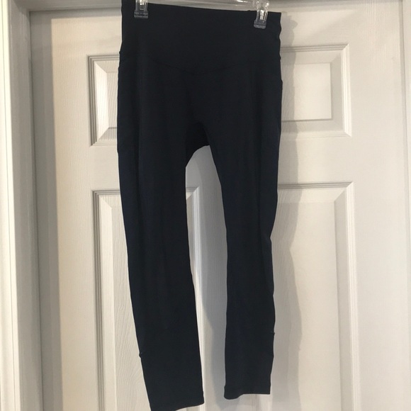 Pants - NWOT Lululemon All the right places Crop